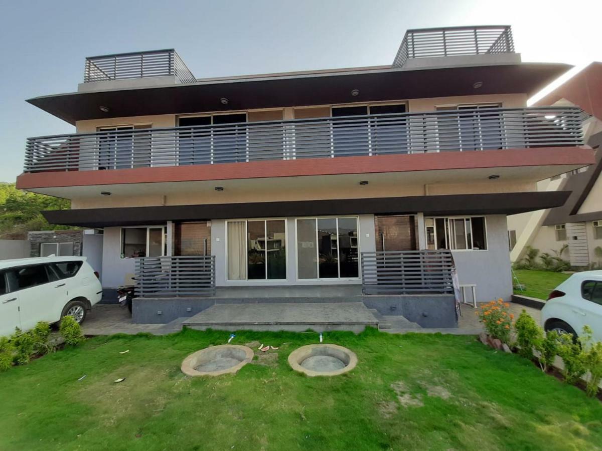 3Bhk Luxury Villa Near Della Adventure 罗纳瓦拉 外观 照片